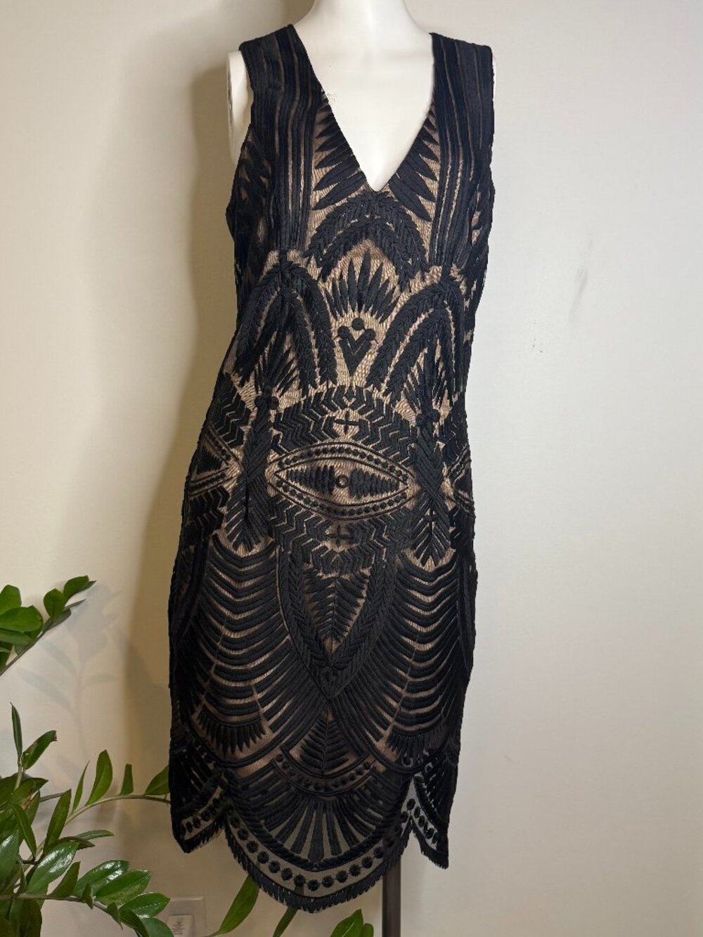 Bardot sleeveless dress - Size 6
